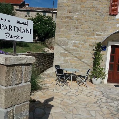 Apartmani Damiani Grožnjan Exterior foto